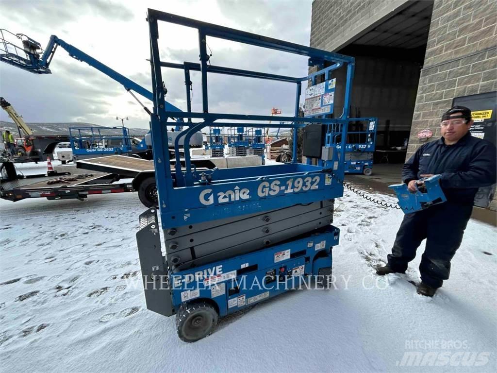 Genie GS1932 Saksilavat