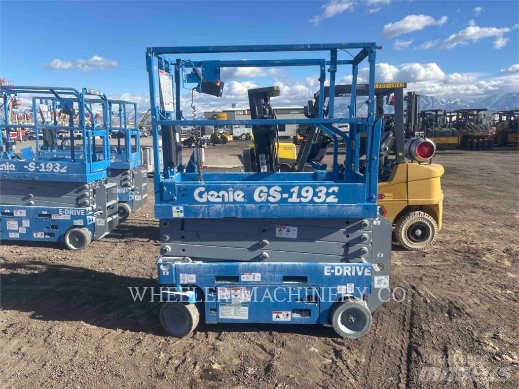Genie GS1932 Saksilavat