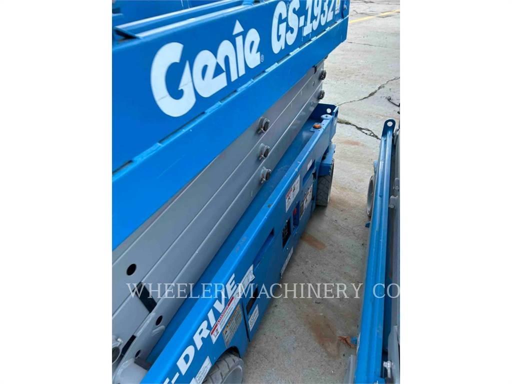 Genie GS1932 Saksilavat