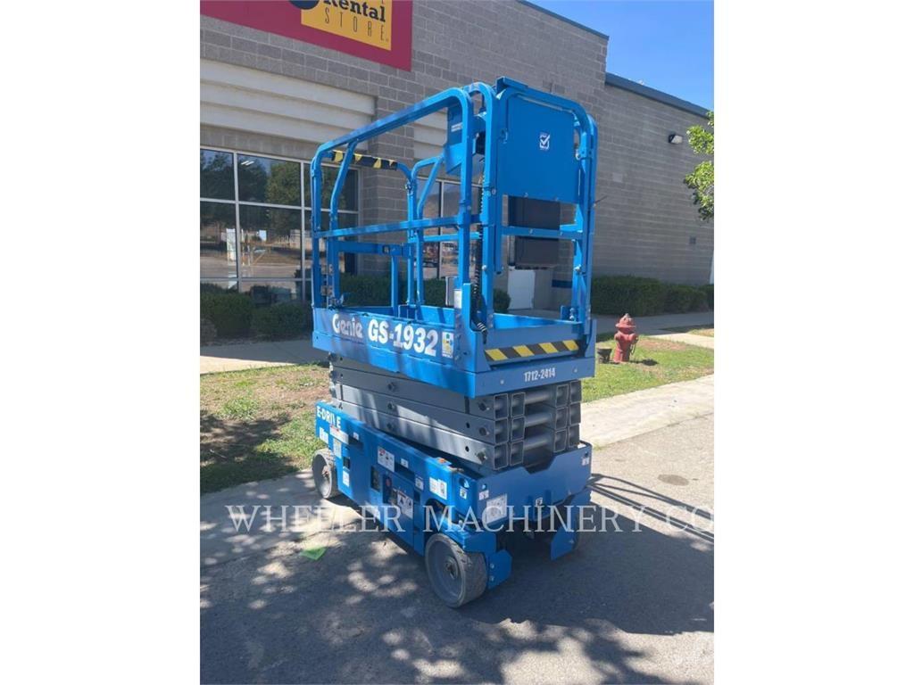 Genie GS1932 Saksilavat