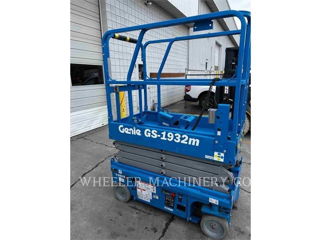 Genie GS1932M Saksilavat
