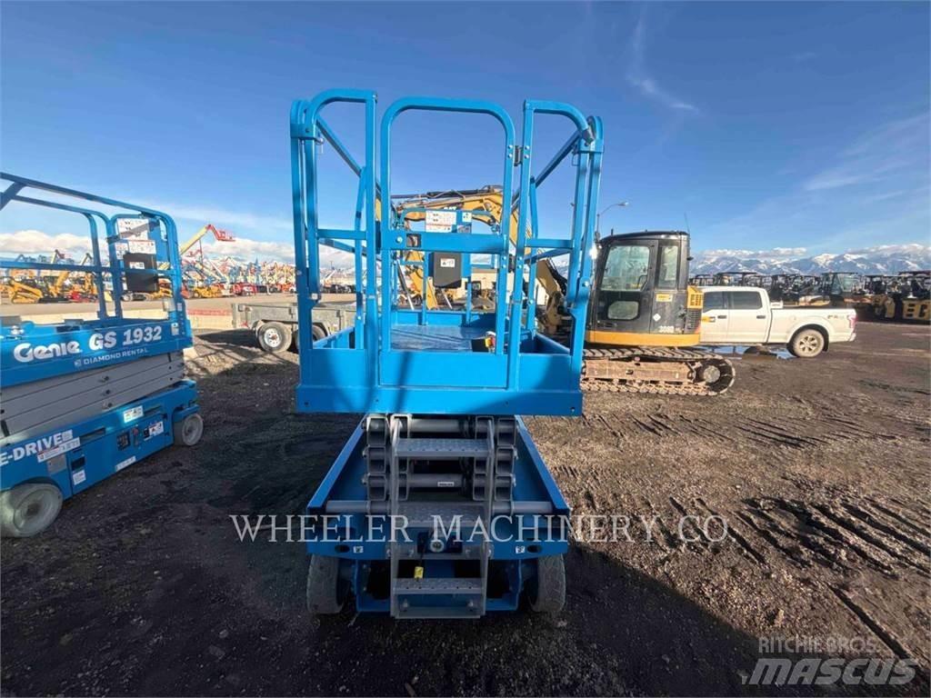 Genie GS2646 Saksilavat