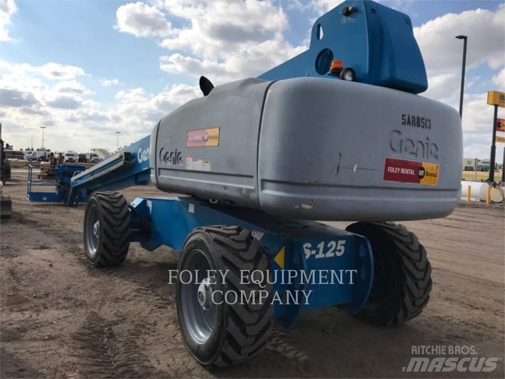 Genie S125D4W Kuukulkijat