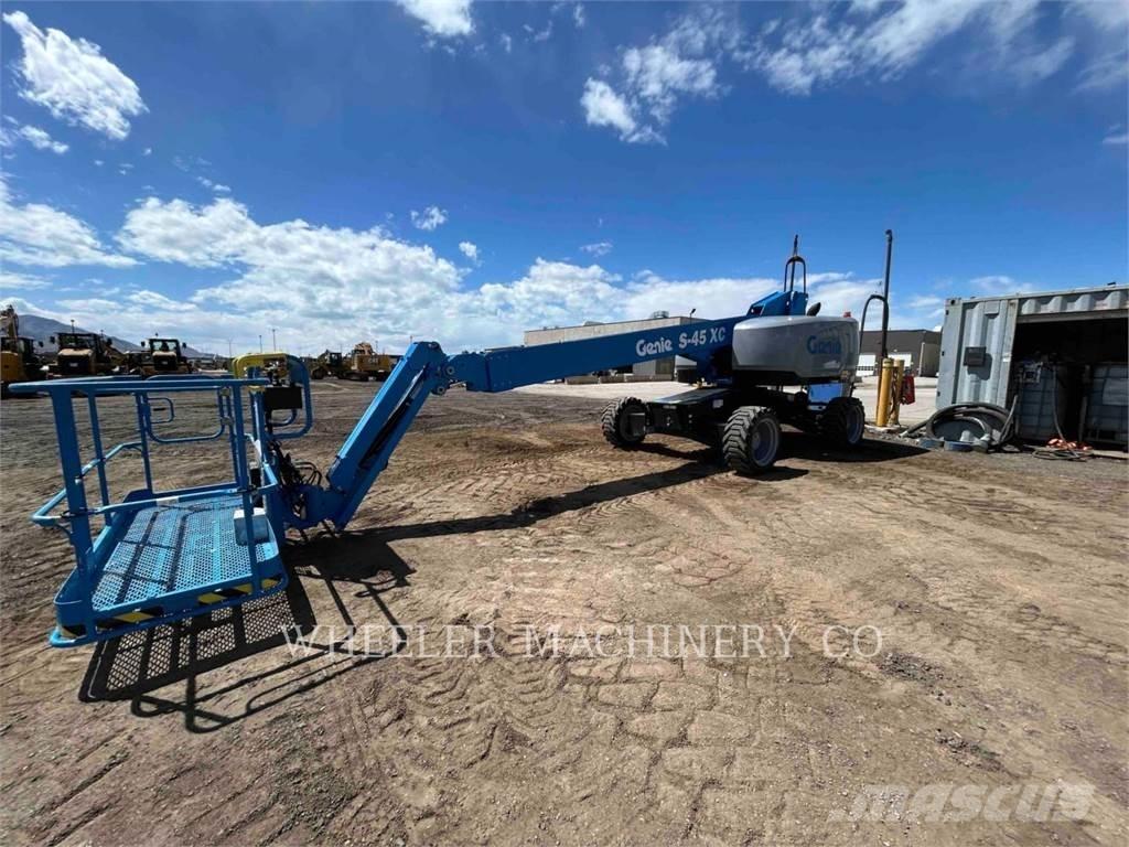 Genie S45XC Kuukulkijat
