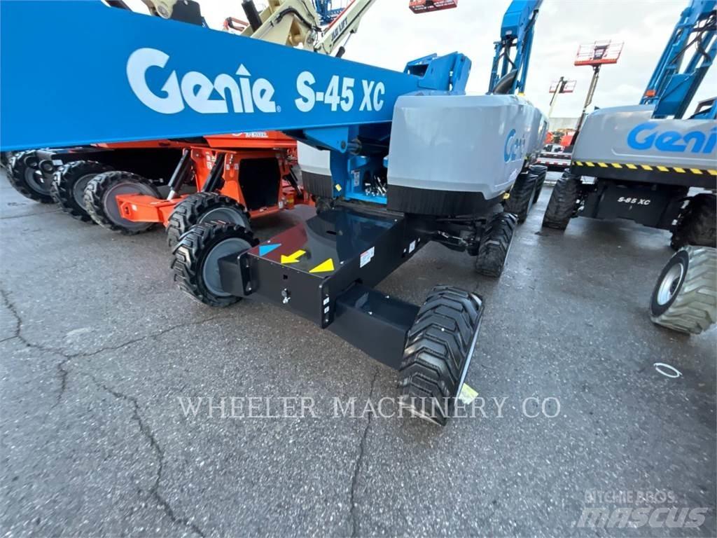 Genie S45XC Kuukulkijat