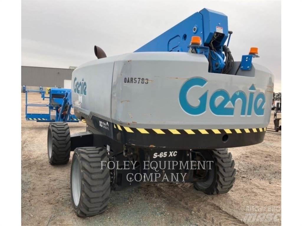 Genie S65XCD4W Kuukulkijat