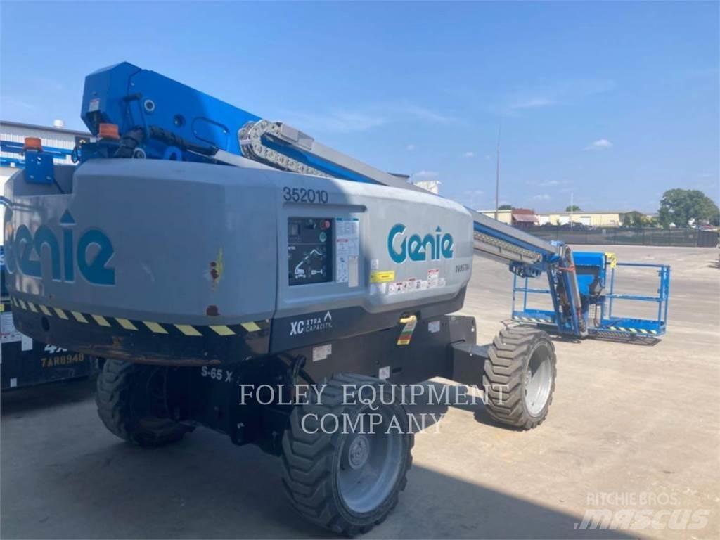 Genie S65XCD4W Kuukulkijat