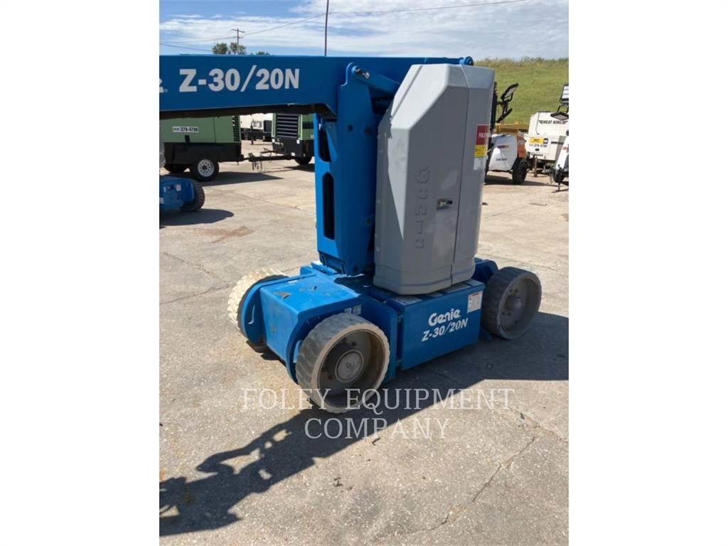 Genie Z30/20N Kuukulkijat