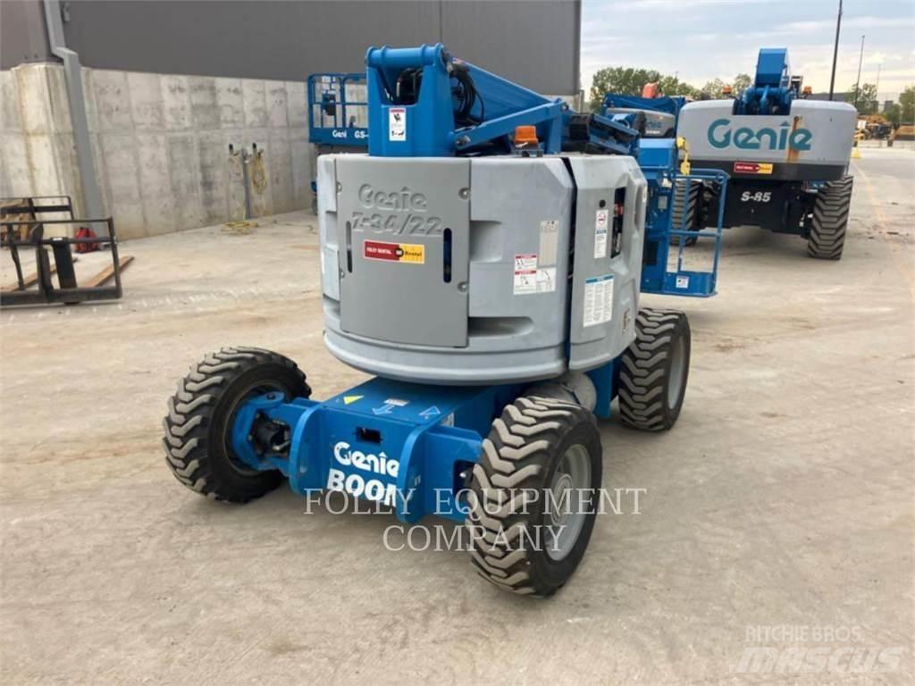 Genie Z34/22G4 Kuukulkijat