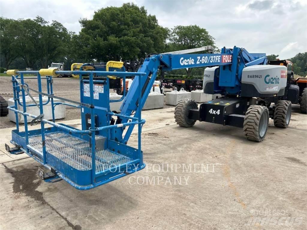 Genie Z60/37FE Kuukulkijat
