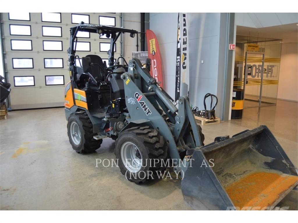 Giant G2200 E Pyöräkuormaajat