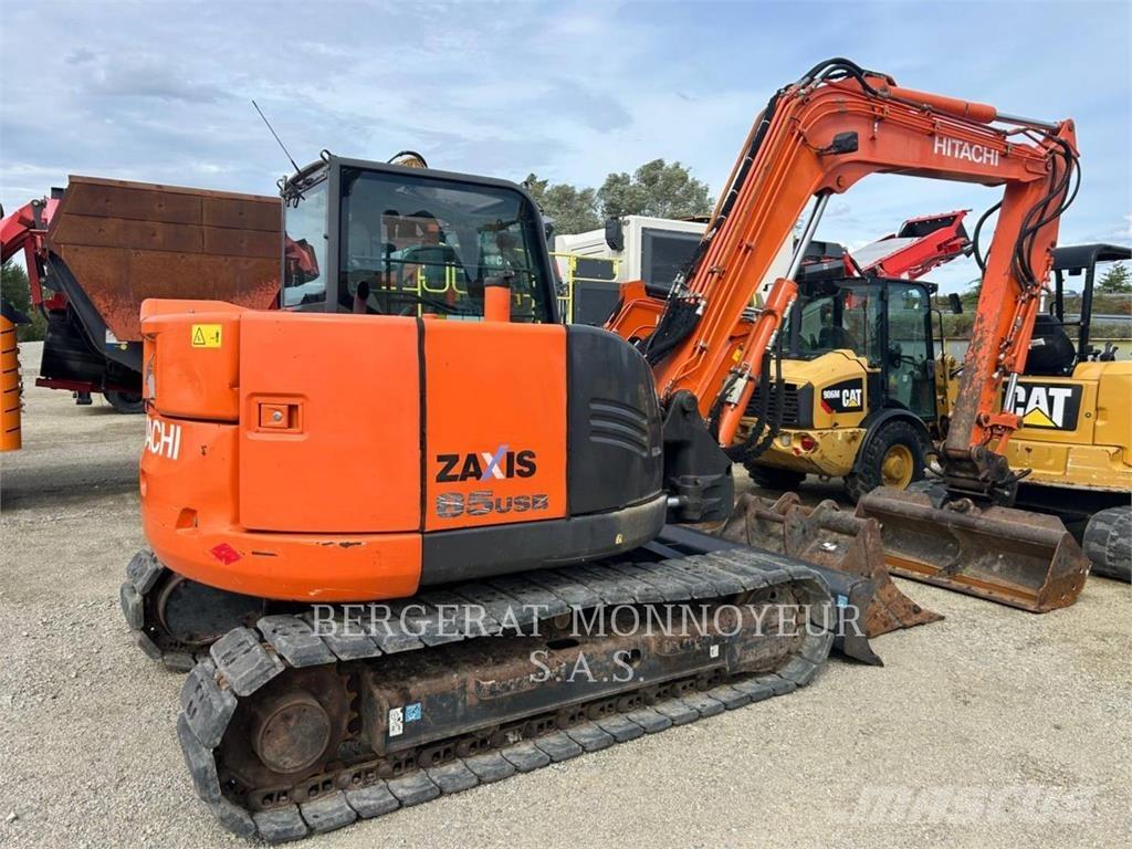 Hitachi ZAXIS85 Pyöräkuormaajat