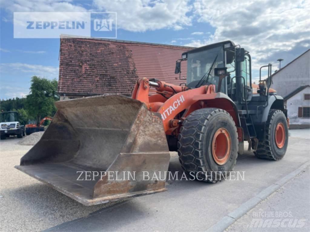 Hitachi ZW220 Pyöräkuormaajat