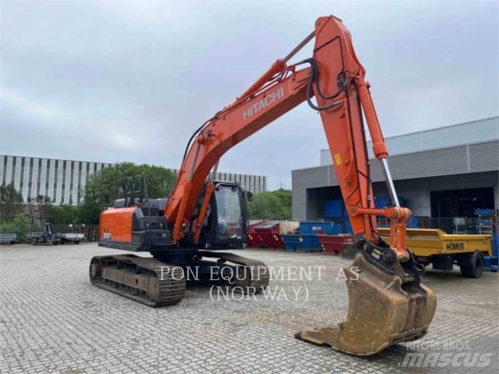 Hitachi ZX210 Telakaivukoneet