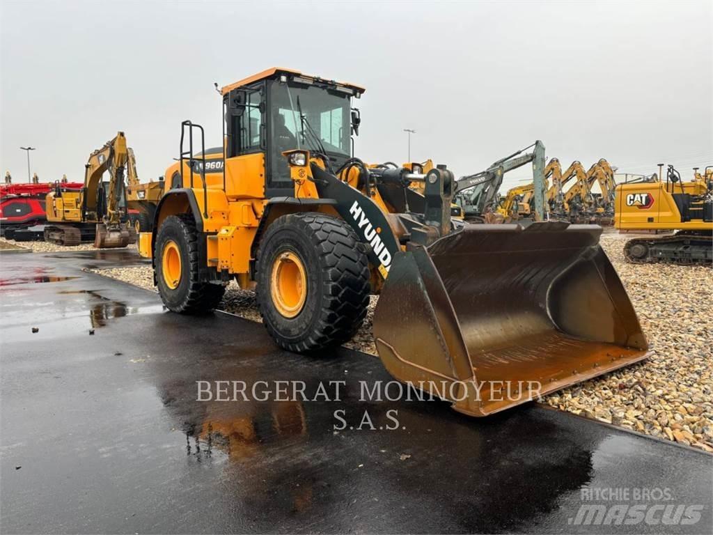 Hyundai HL960A Pyöräkuormaajat