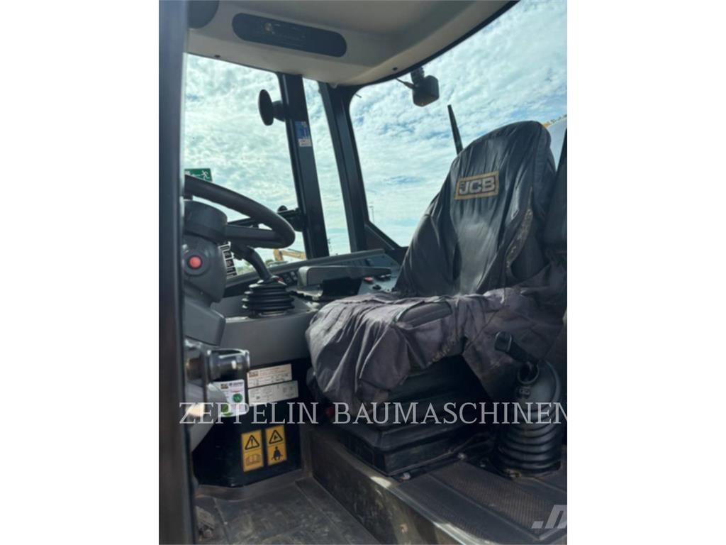 JCB 409 Pyöräkuormaajat