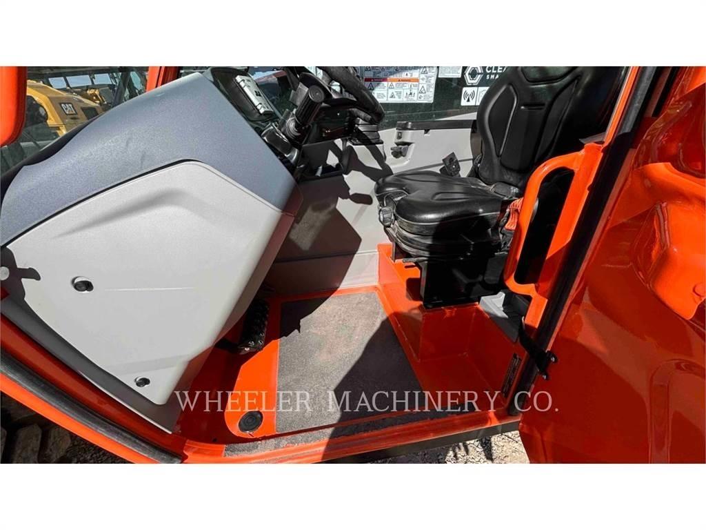 JLG 1055 Kurottajat
