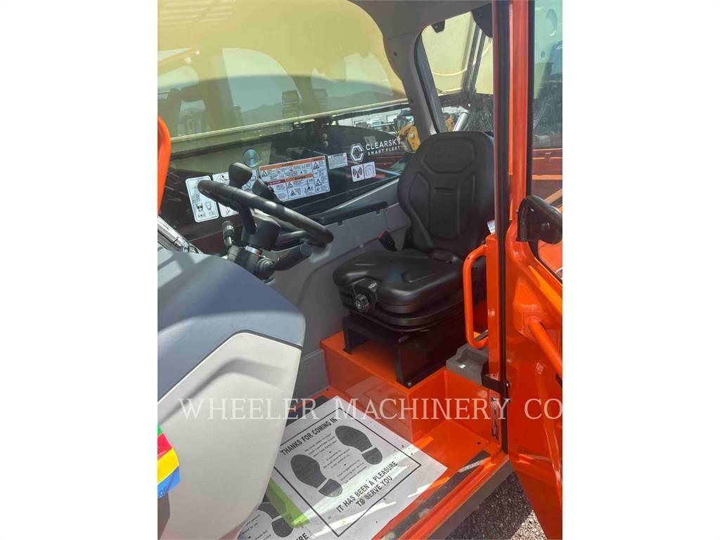 JLG 1055 Kurottajat