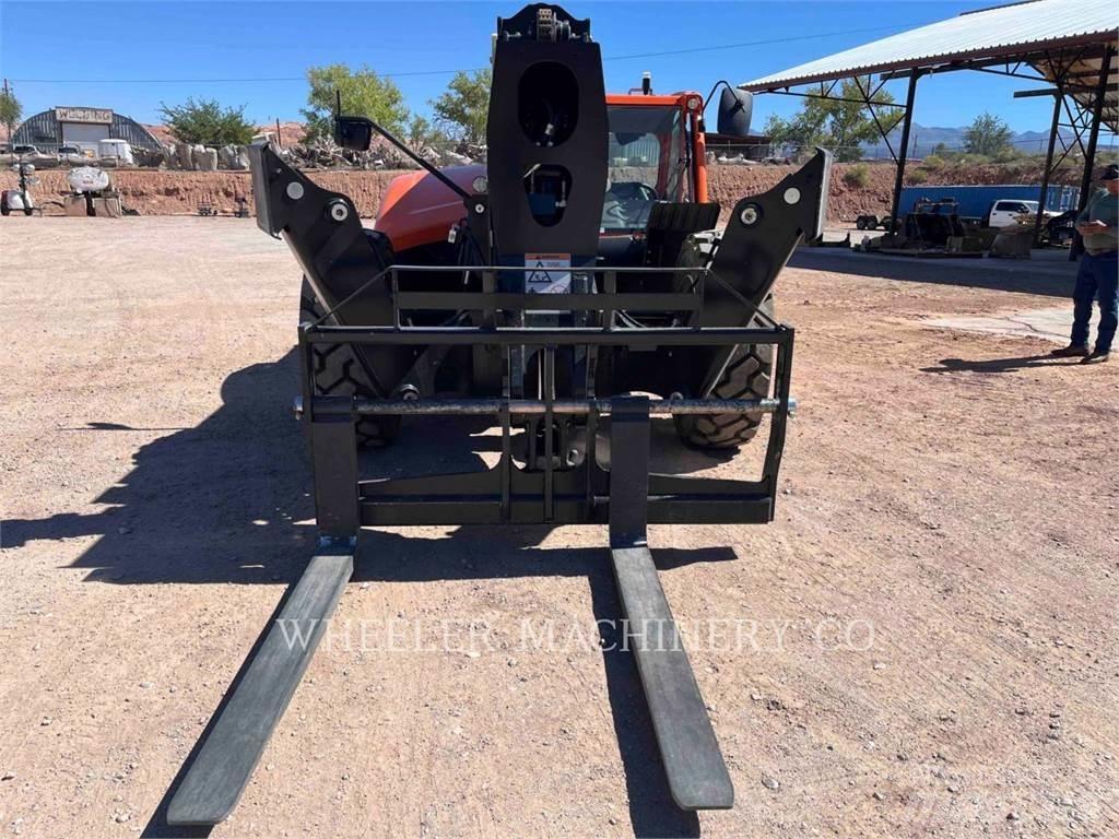 JLG 1055 Kurottajat