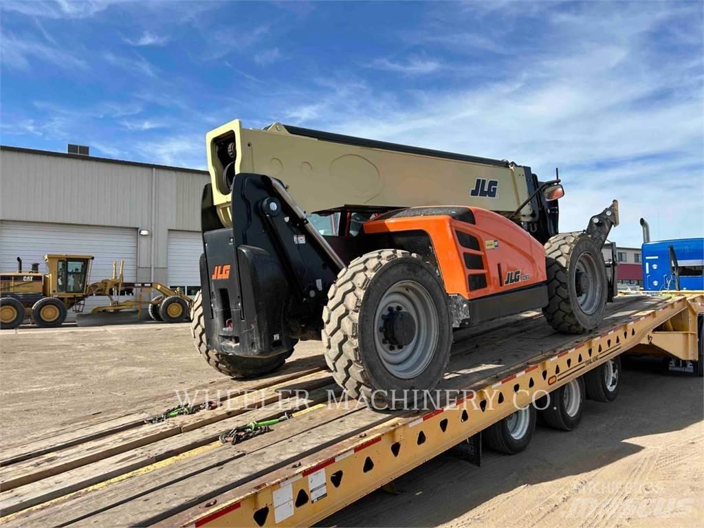 JLG 1055 Kurottajat