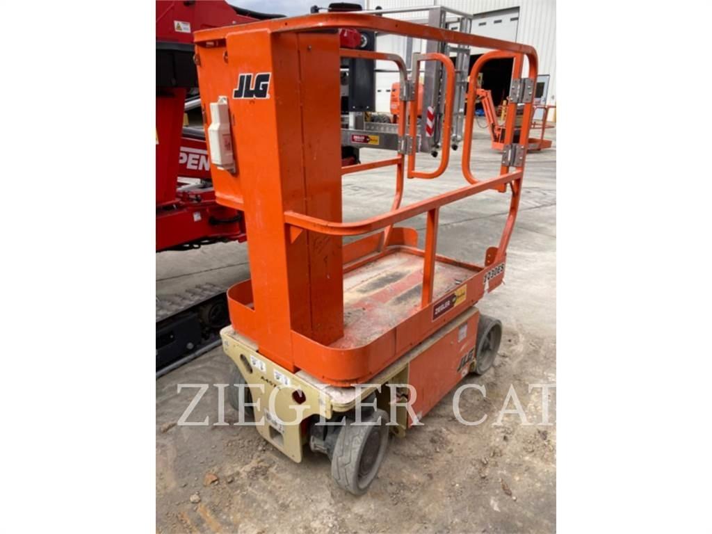 JLG 1230ES Saksilavat