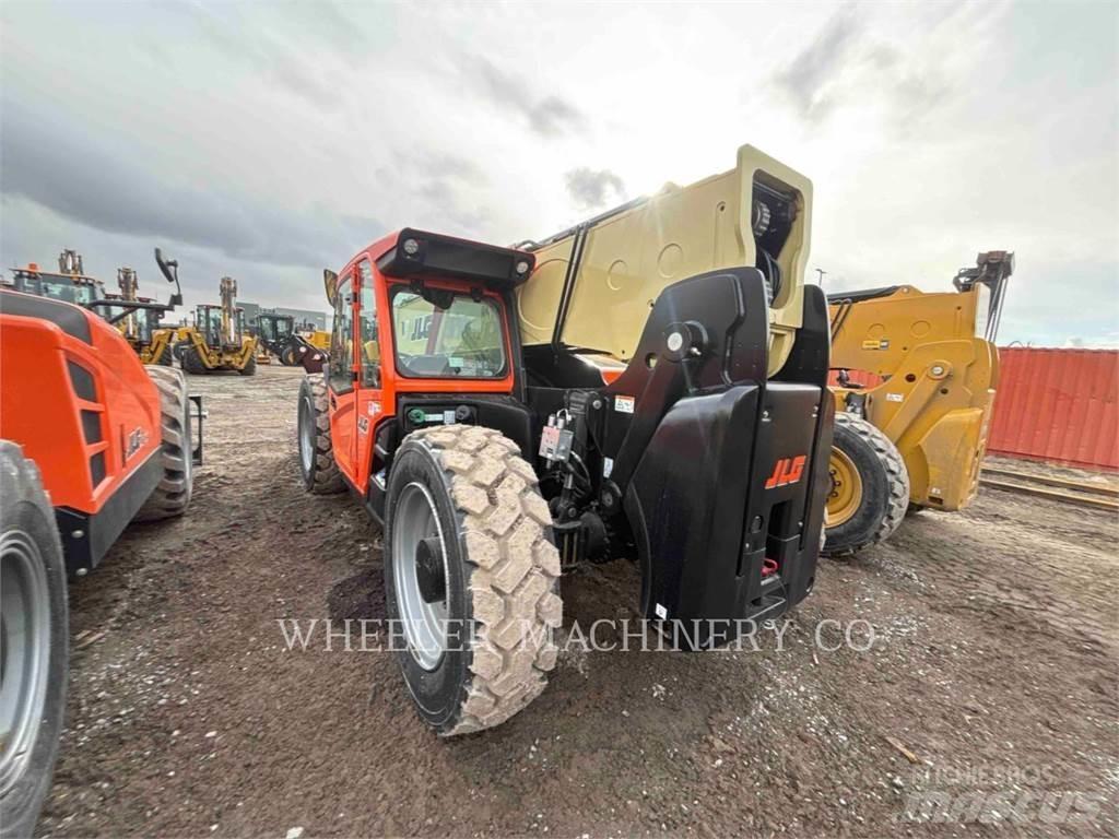 JLG 1255 Kurottajat