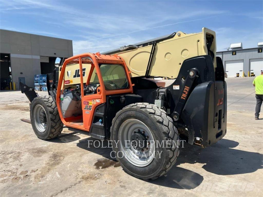 JLG 1255O Kurottajat