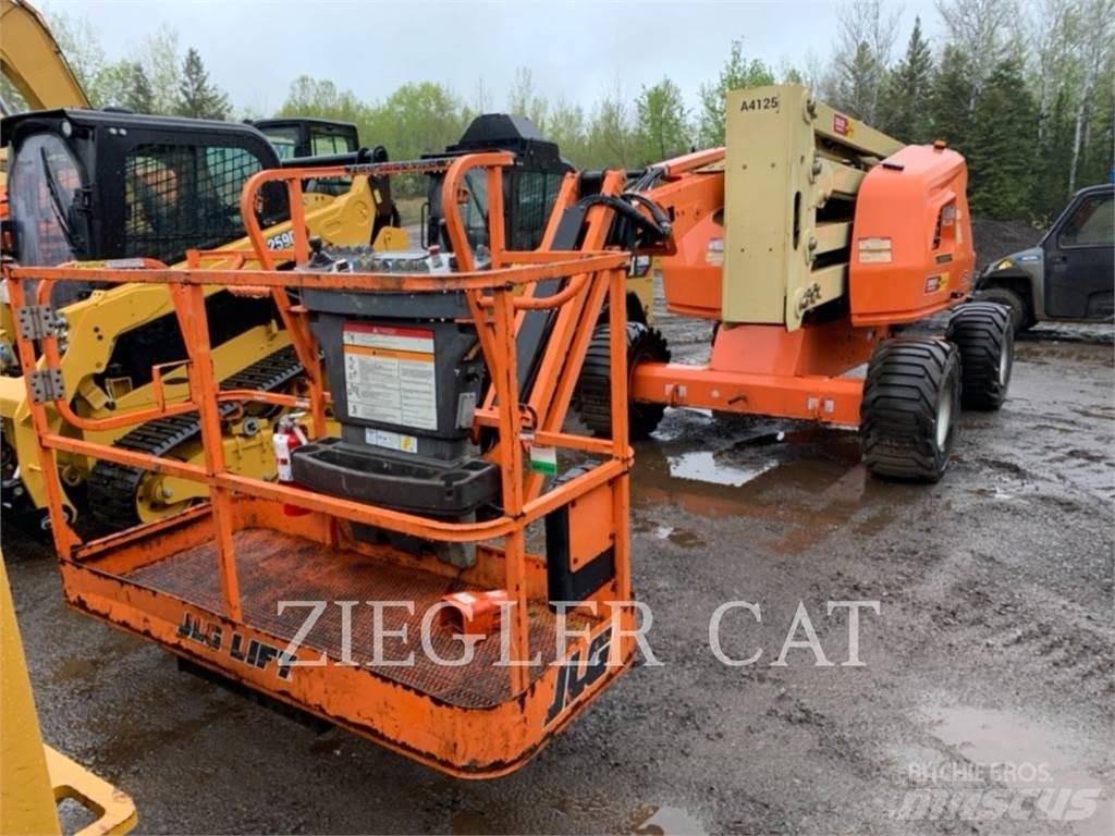 JLG 450AJ Kuukulkijat