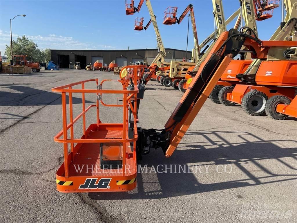 JLG 460SJ Kuukulkijat