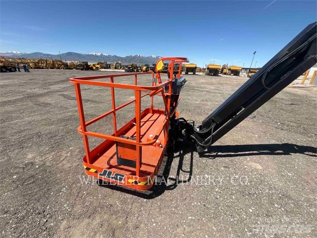 JLG 460SJ Kuukulkijat
