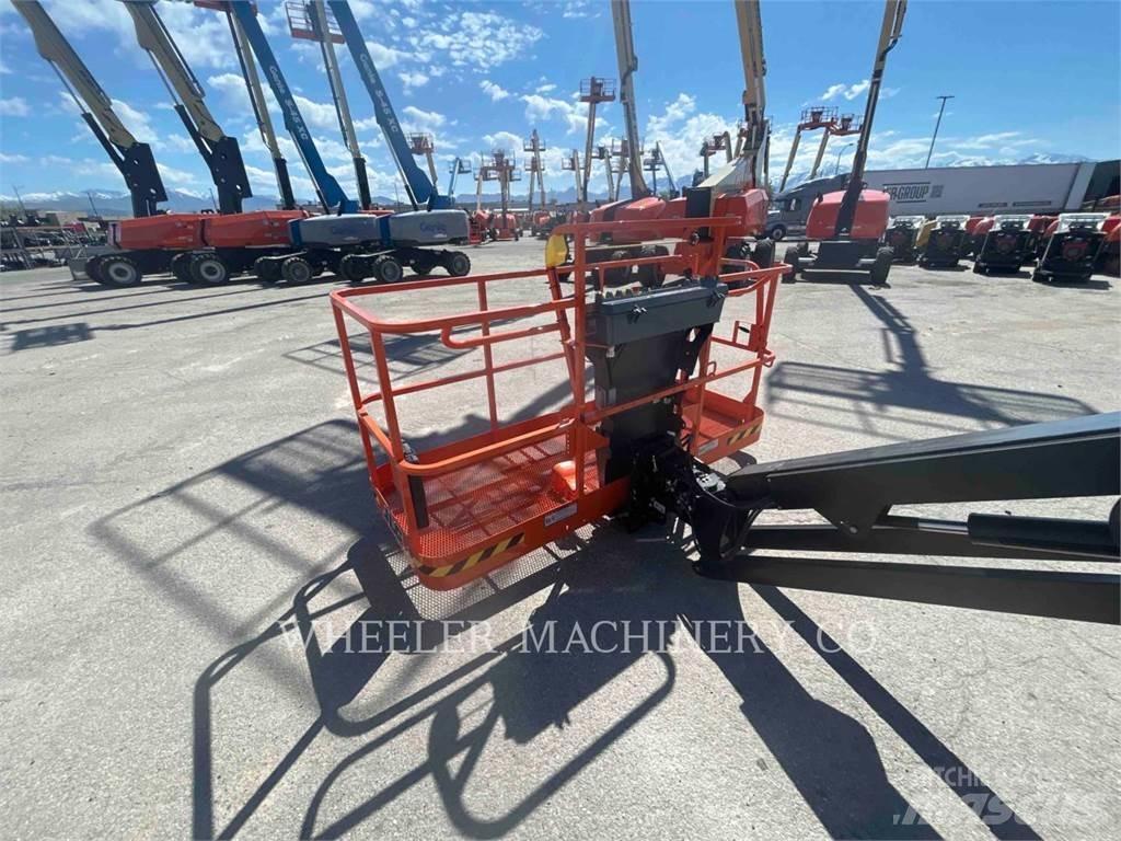JLG 460SJ Kuukulkijat