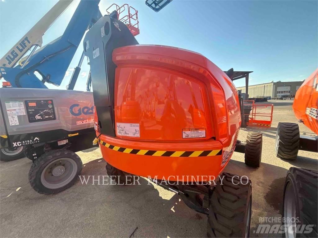 JLG 460SJ Kuukulkijat