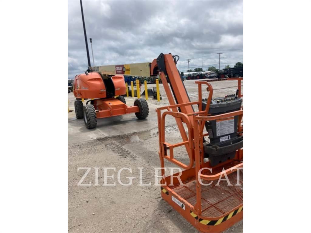 JLG 460SJ Kuukulkijat
