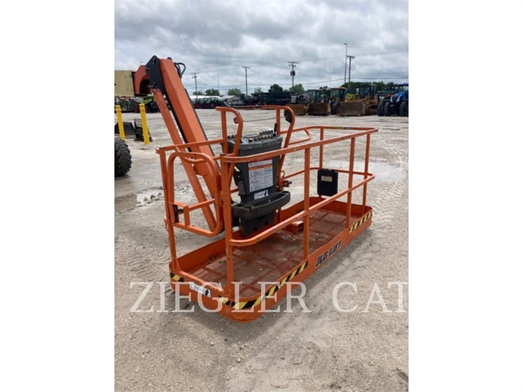 JLG 460SJ Kuukulkijat