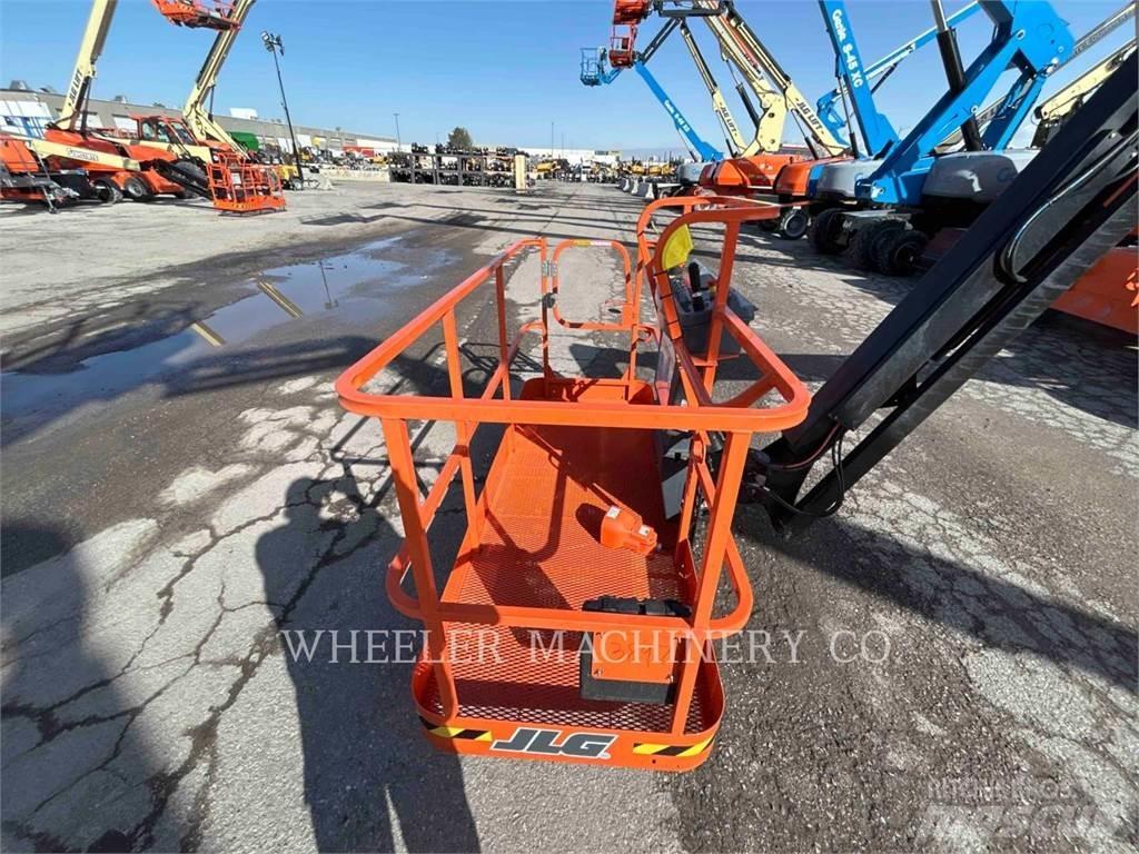 JLG 460SJ SP Kuukulkijat
