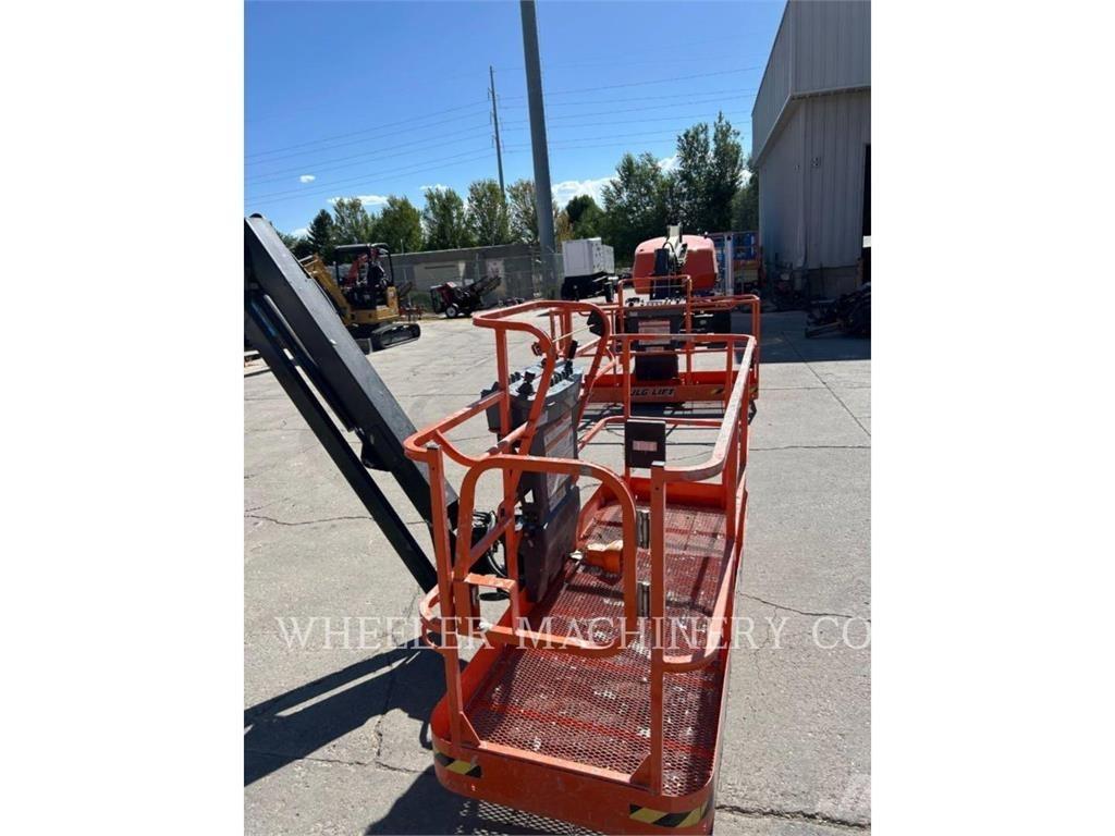 JLG 460SJ SP Kuukulkijat
