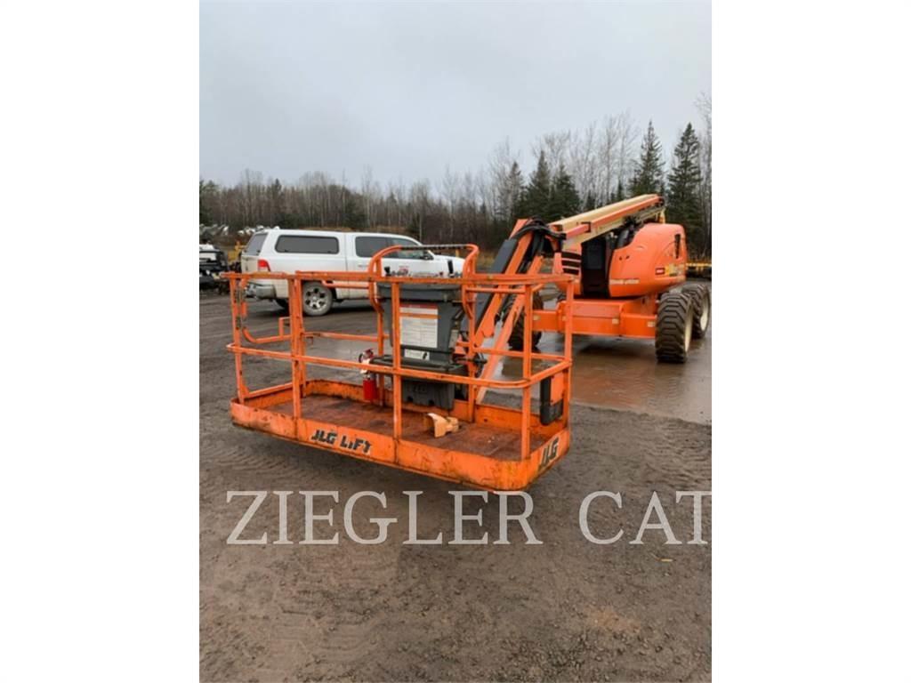 JLG 600AJ Kuukulkijat
