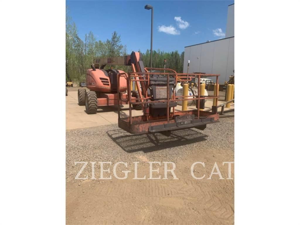 JLG 600AJ Kuukulkijat