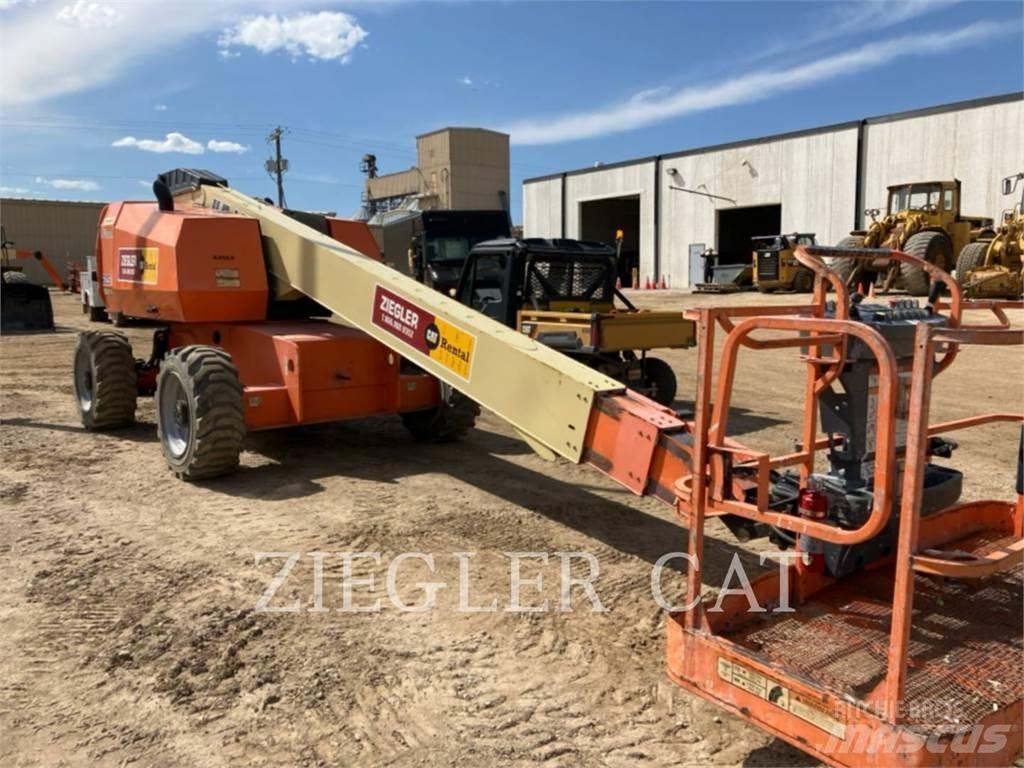 JLG 600S Kuukulkijat