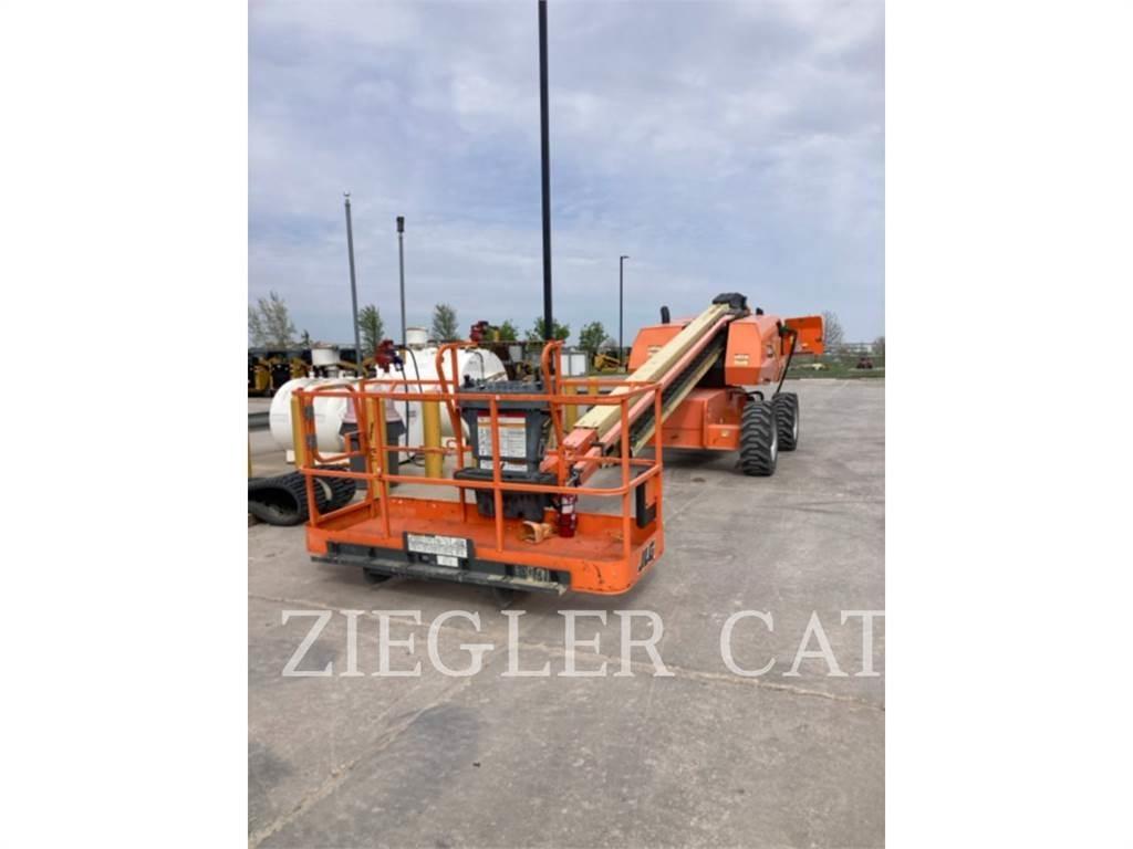JLG 600S Kuukulkijat