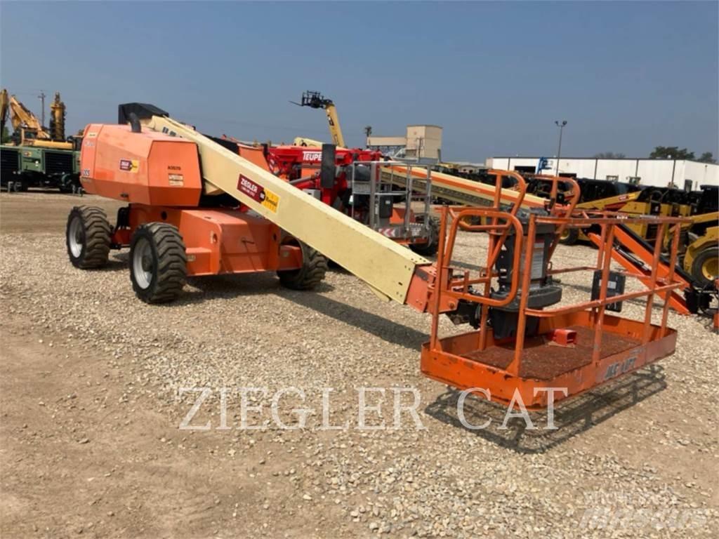 JLG 600S Kuukulkijat