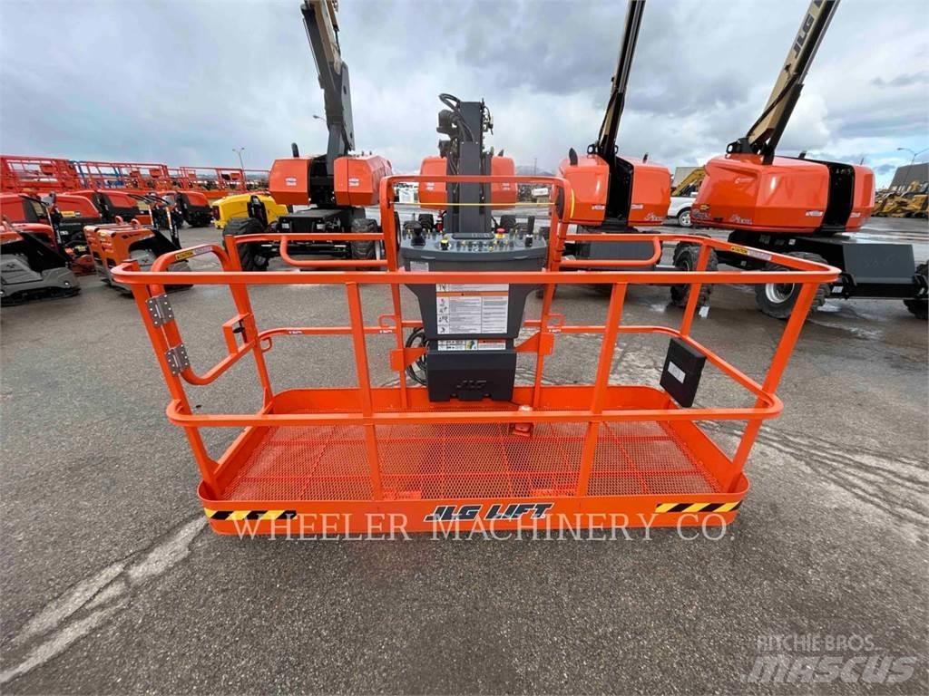 JLG 660SJ Kuukulkijat
