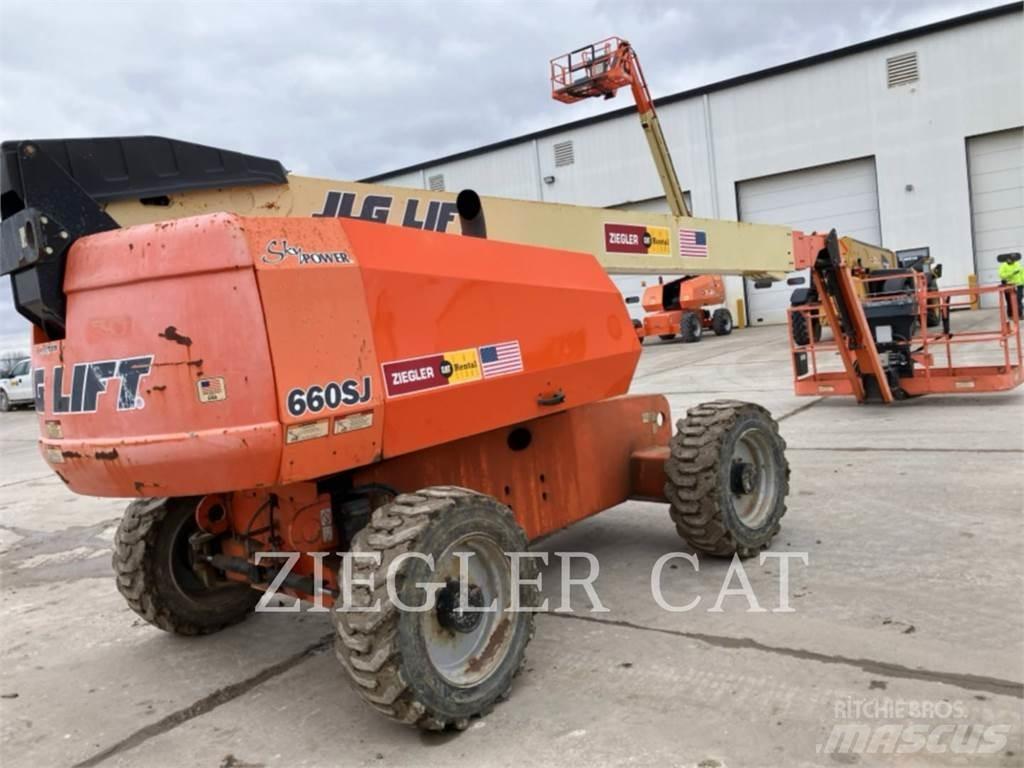 JLG 660SJ Kuukulkijat
