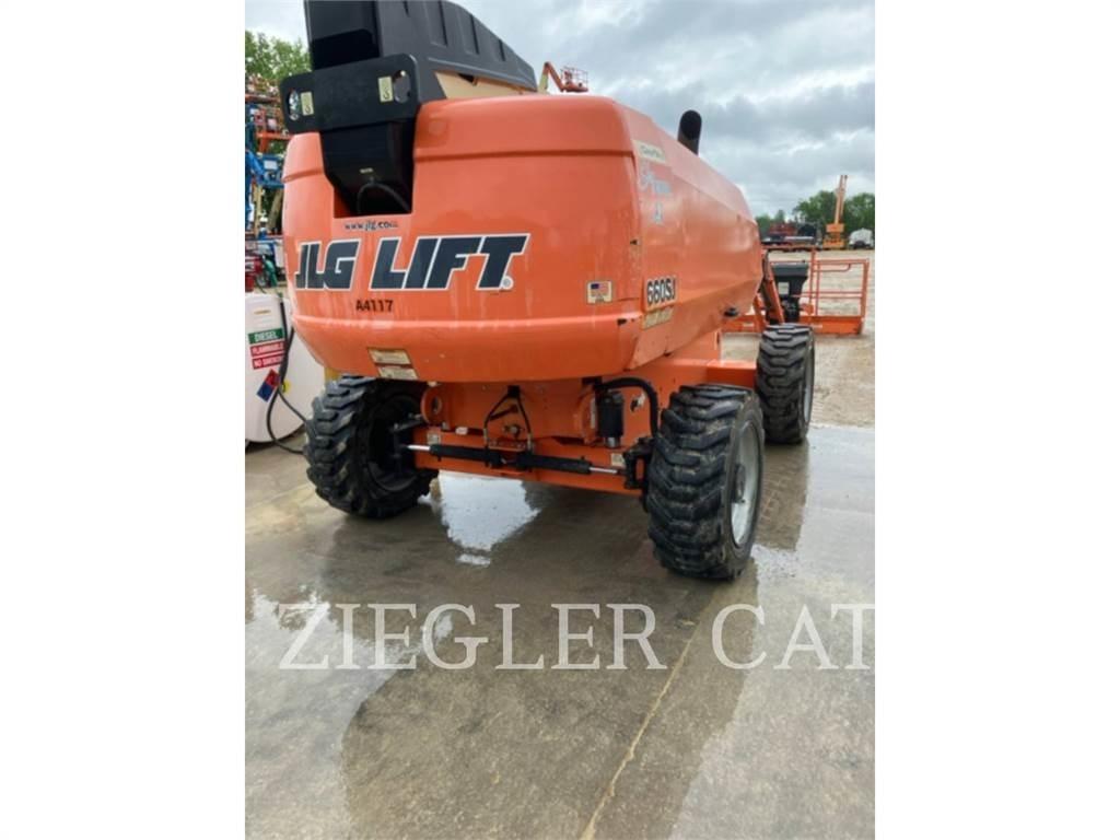 JLG 660SJ Kuukulkijat