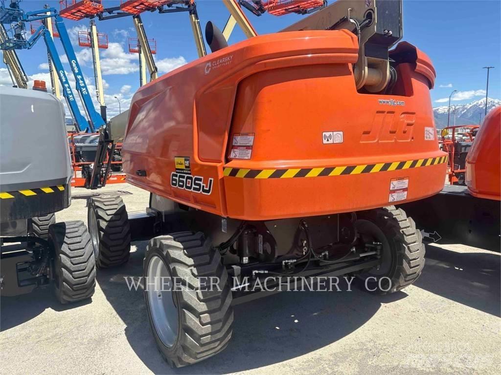 JLG 660SJ Kuukulkijat
