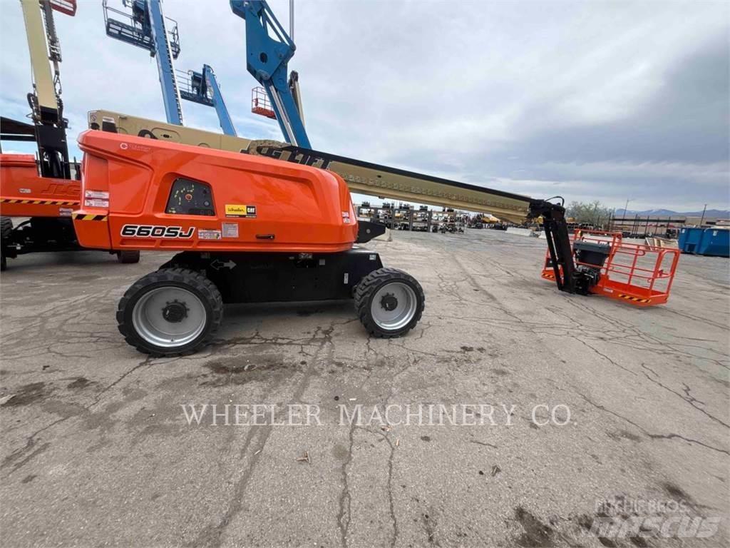 JLG 660SJ Kuukulkijat