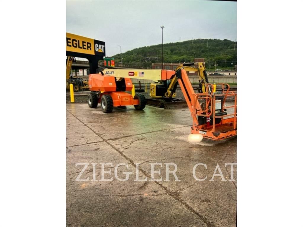 JLG 660SJ Kuukulkijat