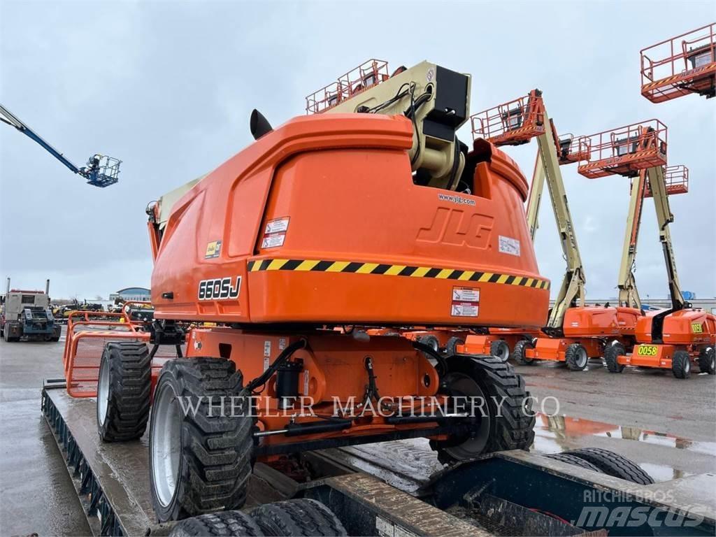 JLG 660SJ SP Kuukulkijat