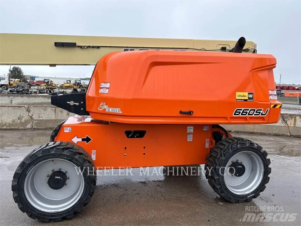 JLG 660SJ SP Kuukulkijat