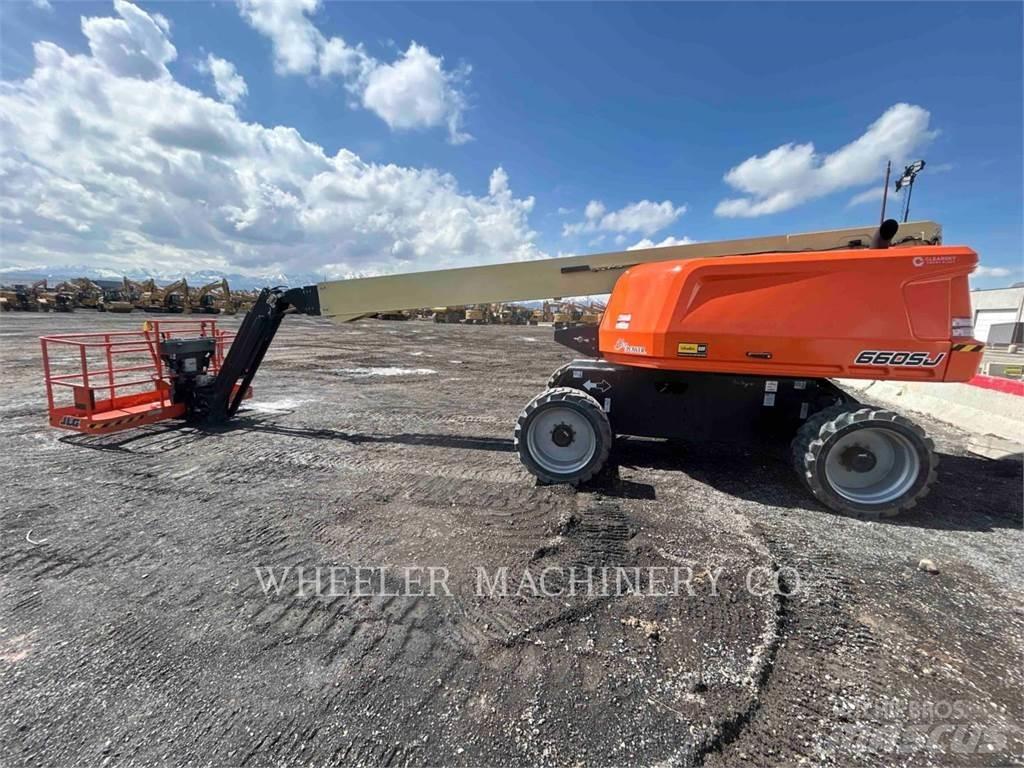 JLG 660SJ SP Kuukulkijat